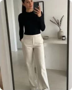 High-rise jeans, shot with a t-shirt: Shopper photo